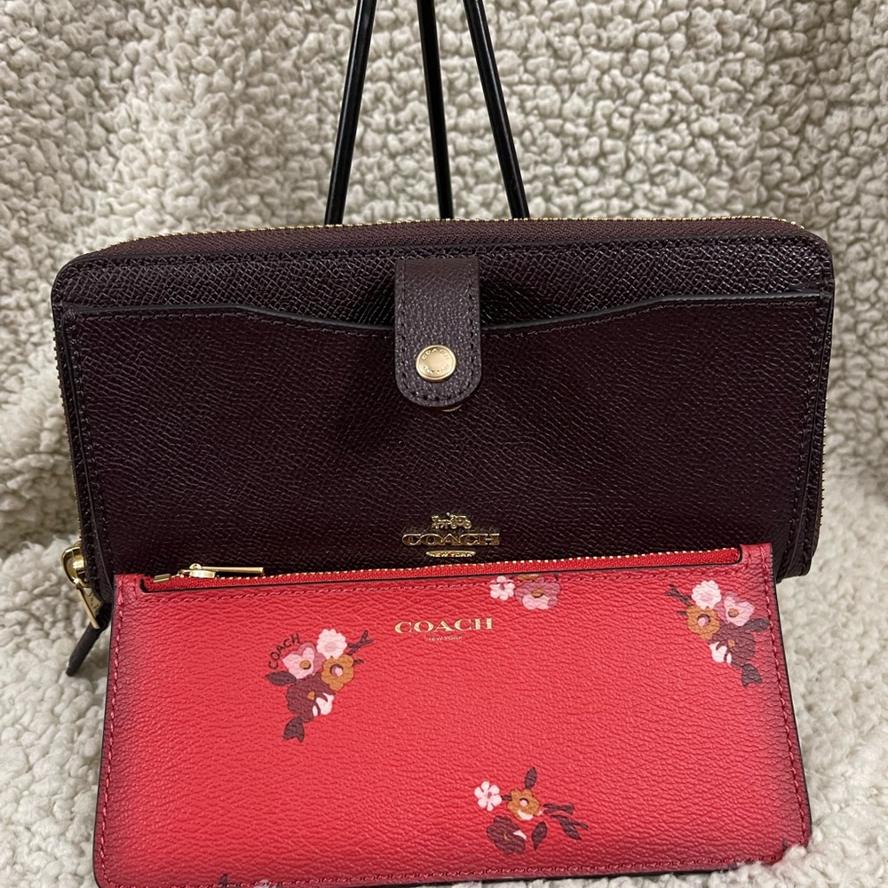 Coach Leather Wallet - Picture 3 of 6